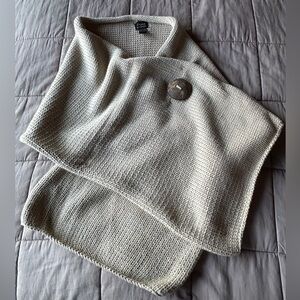 Pure accessories shoulder wrap